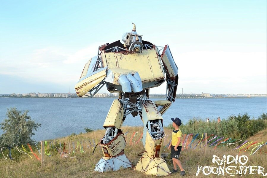Fest Mrii Robot