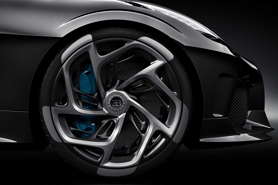 Bugatti La Voiture Noire (2)